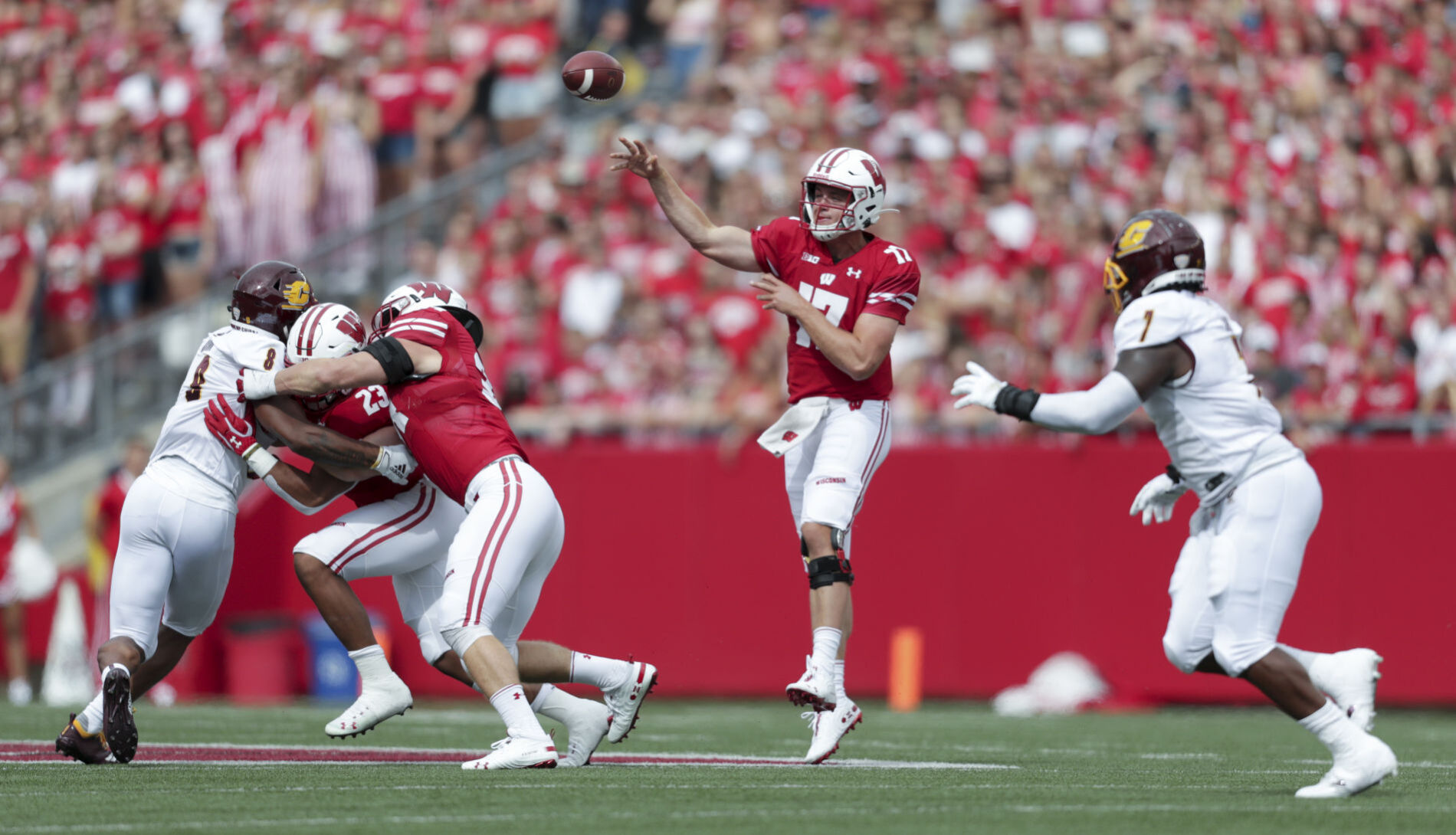 UW vs. Central Michigan